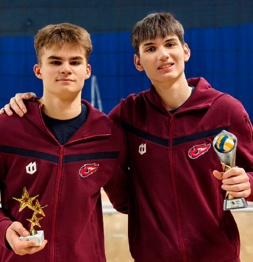 Фото Российские команды выиграли международный турнир в Болгарии среди игроков до 16 лет 