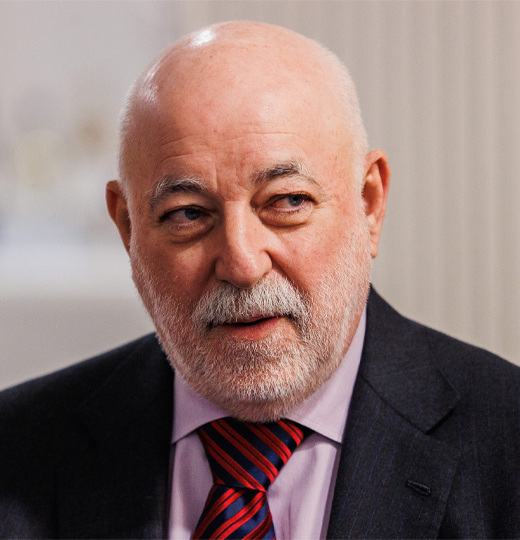 Фото Поздравление В.Ф. Вексельбергу