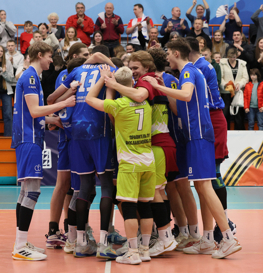 Фото «Ярославич» ведёт 2:0 в «золотой серии» Высшей лиги А 