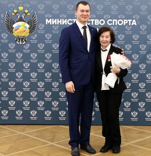 Фото Фаина Иорданская награждена медалью ордена «За заслуги перед Отечеством» II степени 