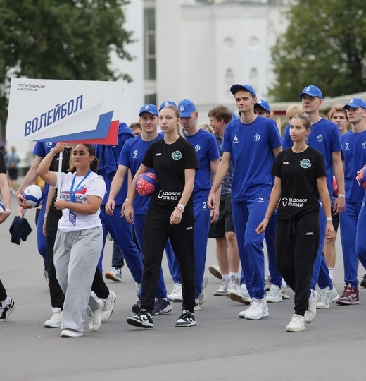 Фото Волейбол всей страны и День физкультурника 