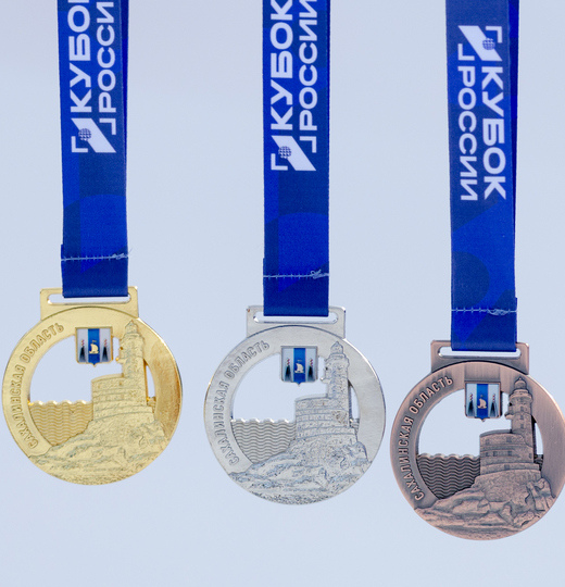 Фото «Факел Ямал» и «Локомотив» - победители этапа Кубка России по волейболу на снегу 